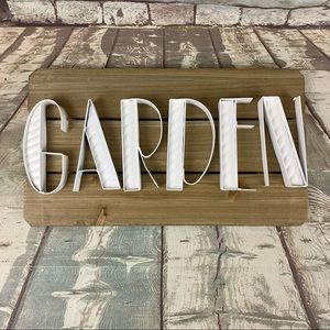 Rustic Wood and Metal Brown White Garden Wall Sign Hanging Decor